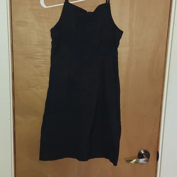 Small - Picture 1 of 3